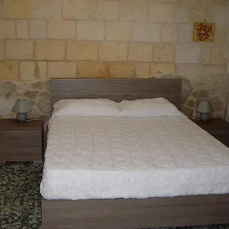La Casetta Oria  Room photo